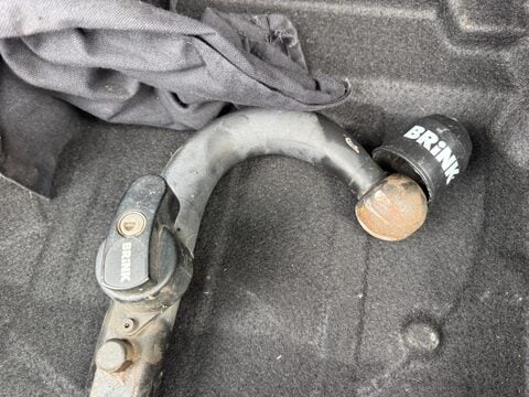 Volkswagen Touareg 3.0 TDI V6 BlueMotion Tech SE Tiptronic 4WD Euro 5 (s/s) 5dr 43