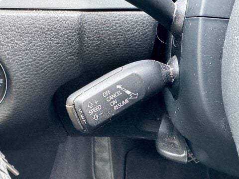 Volkswagen Touareg 3.0 TDI V6 BlueMotion Tech SE Tiptronic 4WD Euro 5 (s/s) 5dr 23