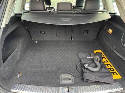 Volkswagen Touareg 3.0 TDI V6 BlueMotion Tech SE Tiptronic 4WD Euro 5 (s/s) 5dr 32