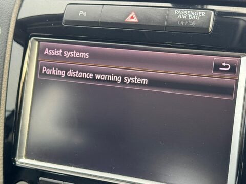 Volkswagen Touareg 3.0 TDI V6 BlueMotion Tech SE Tiptronic 4WD Euro 5 (s/s) 5dr 23