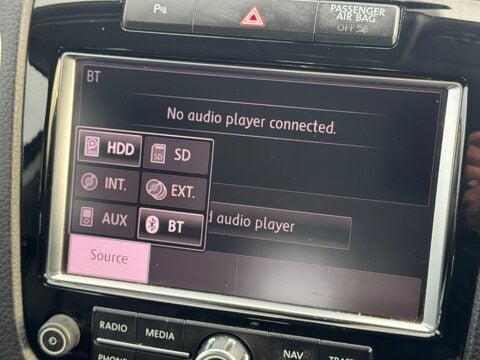 Volkswagen Touareg 3.0 TDI V6 BlueMotion Tech SE Tiptronic 4WD Euro 5 (s/s) 5dr 18