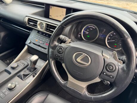 Lexus Is 2.5 300h Executive Edition E-CVT Euro 6 (s/s) 4dr