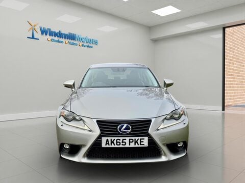 Lexus Is 2.5 300h Executive Edition E-CVT Euro 6 (s/s) 4dr 5