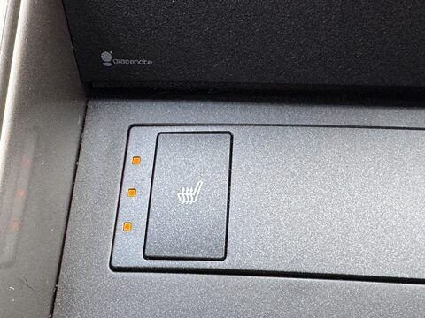 Lexus Is 2.5 300h Executive Edition E-CVT Euro 6 (s/s) 4dr 27