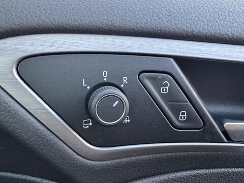 Volkswagen Golf 1.4 TSI BlueMotion Tech Match DSG Euro 5 (s/s) 5dr 29