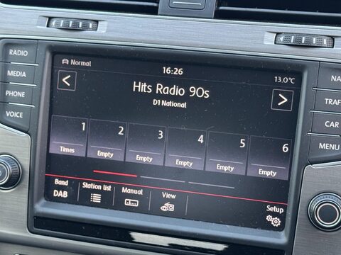 Volkswagen Golf 1.4 TSI BlueMotion Tech Match DSG Euro 5 (s/s) 5dr 14