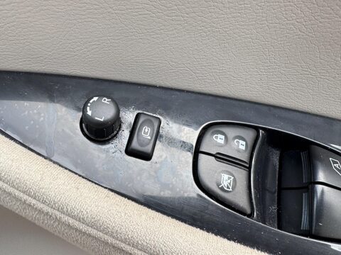 Nissan LEAF 24kWh Auto 5dr 33