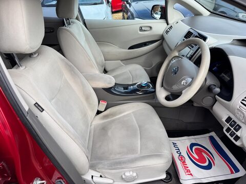 Nissan LEAF 24kWh Auto 5dr 9