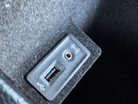 Volkswagen Arteon 2.0 TDI Elegance Fastback DSG Euro 6 (s/s) 5dr 37