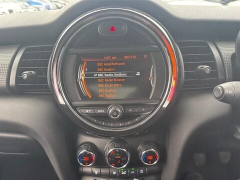 Mini Hatch 1.5 Cooper D Euro 6 (s/s) 3dr 7
