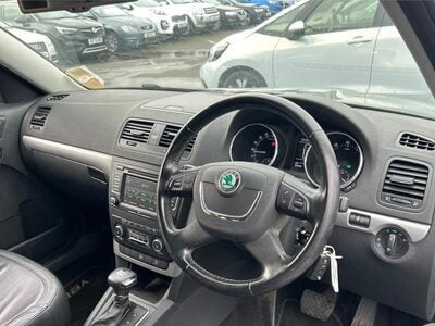 Skoda Yeti 2.0 TDI Elegance DSG 4WD Euro 5 5dr