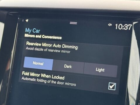 Volvo XC60 2.0 D4 R-Design Auto AWD Euro 6 (s/s) 5dr 33