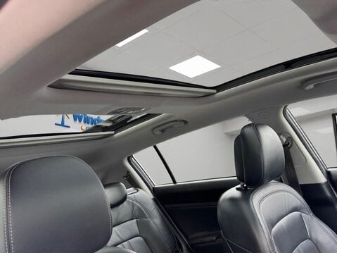 Kia Sportage 1.7 CRDi EcoDynamics 3 2WD Euro 5 (s/s) 5dr 3