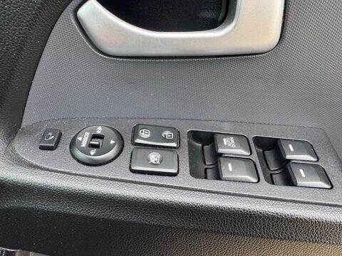 Kia Sportage 1.7 CRDi EcoDynamics 3 2WD Euro 5 (s/s) 5dr 29