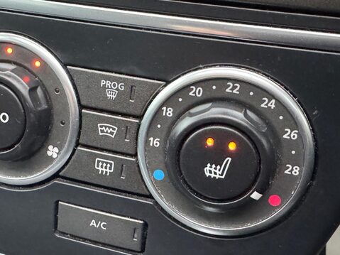 Land Rover Freelander 2 2.2 SD4 HSE CommandShift 4WD Euro 5 5dr 29