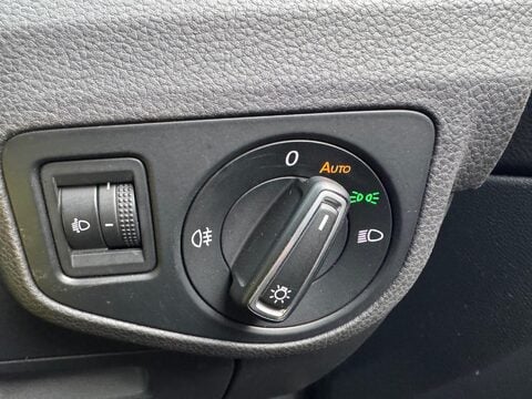 Volkswagen Golf SV 1.4 TSI BlueMotion Tech SE Euro 6 (s/s) 5dr 29