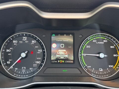 MG ZS 44.5kWh Exclusive Auto 5dr 35