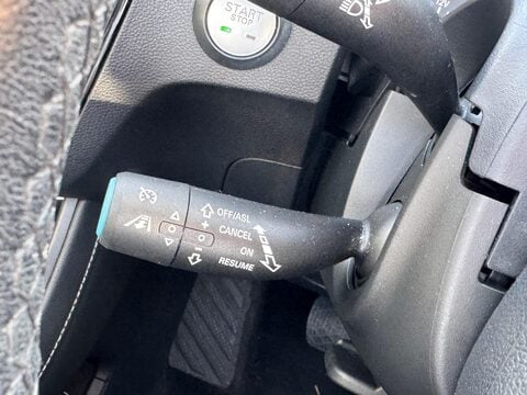 MG ZS 44.5kWh Exclusive Auto 5dr 29