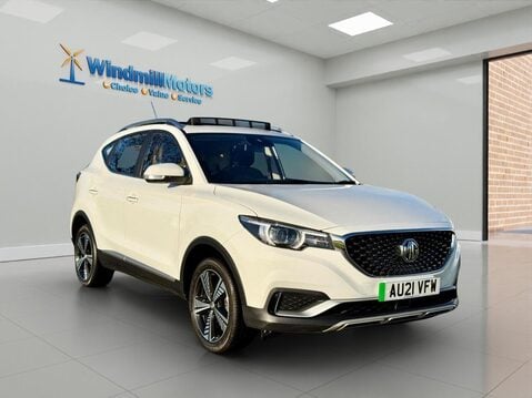 MG ZS 44.5kWh Exclusive Auto 5dr 1