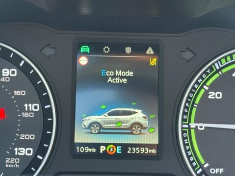 MG ZS 44.5kWh Exclusive Auto 5dr 31