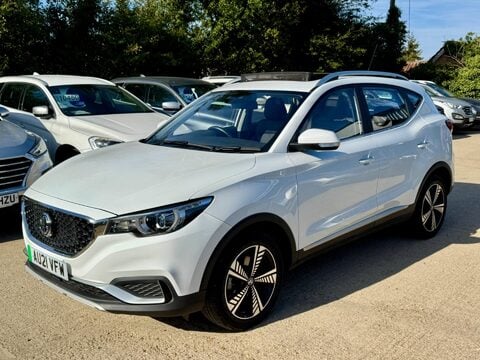 MG ZS 44.5kWh Exclusive Auto 5dr 6