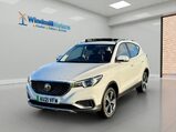MG ZS 44.5kWh Exclusive Auto 5dr 7