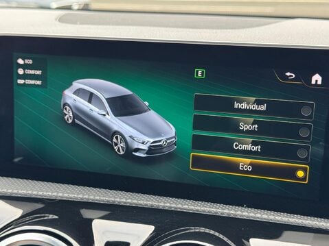 Mercedes-Benz A Class 2.0 A220 AMG Line (Premium) 7G-DCT Euro 6 (s/s) 5dr 43