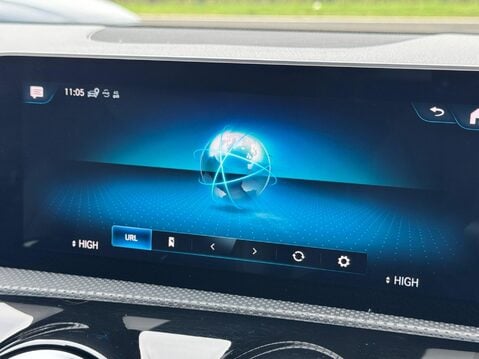 Mercedes-Benz A Class 2.0 A220 AMG Line (Premium) 7G-DCT Euro 6 (s/s) 5dr 35