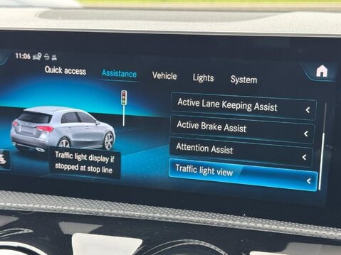 Mercedes-Benz A Class 2.0 A220 AMG Line (Premium) 7G-DCT Euro 6 (s/s) 5dr 39