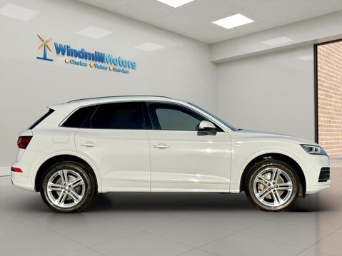 Audi Q5 2.0 TFSI 45 S line S Tronic quattro Euro 6 (s/s) 5dr 3