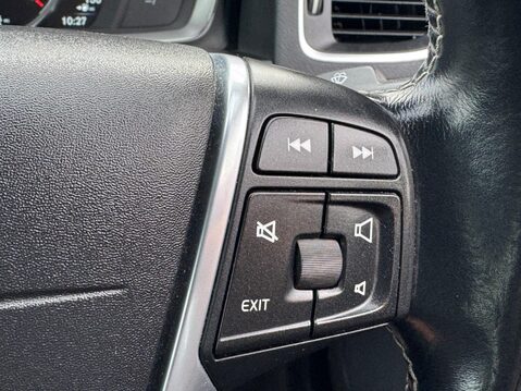 Volvo S60 2.0 D4 R-Design Euro 6 (s/s) 4dr 26