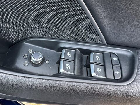 Audi S3 2.0 TFSI Black Edition S Tronic quattro Euro 6 (s/s) 4dr 39