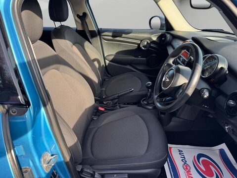 Mini Hatch 1.5 Cooper Euro 6 (s/s) 5dr 12
