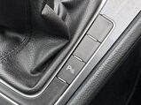 Volkswagen Golf 1.0 TSI BlueMotion Tech SE Nav Euro 6 (s/s) 5dr 26