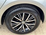 Volkswagen Golf 1.0 TSI BlueMotion Tech SE Nav Euro 6 (s/s) 5dr 42