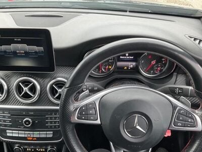 Mercedes-Benz A Class 2.1 A220d AMG Line (Premium Plus) 7G-DCT Euro 6 (s/s) 5dr