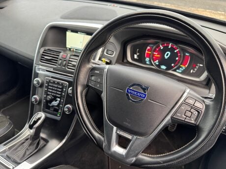 Volvo XC60 2.4 D4 R-Design Geartronic AWD Euro 5 5dr