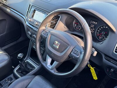 SEAT Alhambra 2.0 TDI Ecomotive CR SE Lux Euro 5 (s/s) 5dr