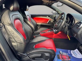 Audi TT 2.0 TFSI Black Edition Roadster S Tronic quattro Euro 5 2dr