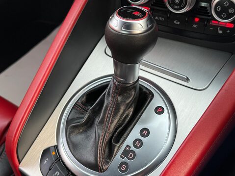 Audi TT 2.0 TFSI Black Edition Roadster S Tronic quattro Euro 5 2dr 32