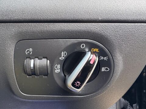 Audi TT 2.0 TFSI Black Edition Roadster S Tronic quattro Euro 5 2dr 40