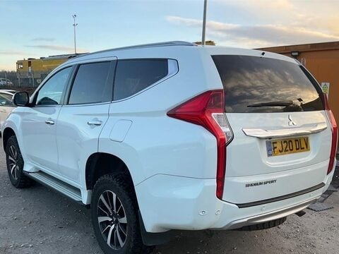 Mitsubishi Shogun Sport 2.4D 4 Auto 4WD Euro 6 5dr 8