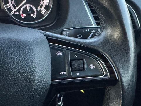 Skoda Fabia 1.0 Colour Edition Euro 6 (s/s) 5dr 18