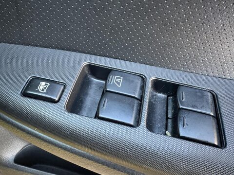 Nissan Note 1.6 16v SE 5dr 14