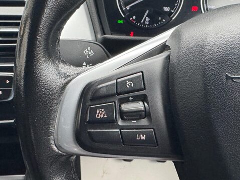 BMW 2 Series 1.5 218i SE Euro 6 (s/s) 5dr 32