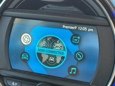 Mini Hatch 1.5 Cooper Classic Euro 6 (s/s) 3dr 11