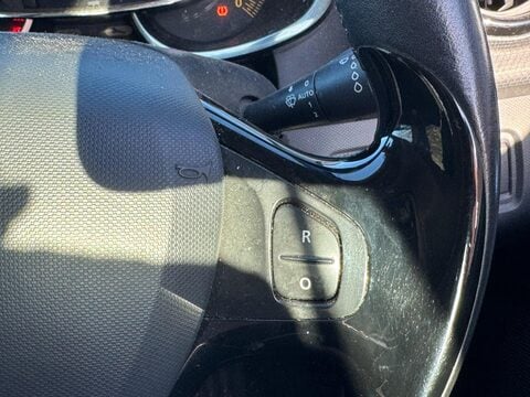 Renault Clio 1.2 16V Dynamique MediaNav Euro 5 5dr 17