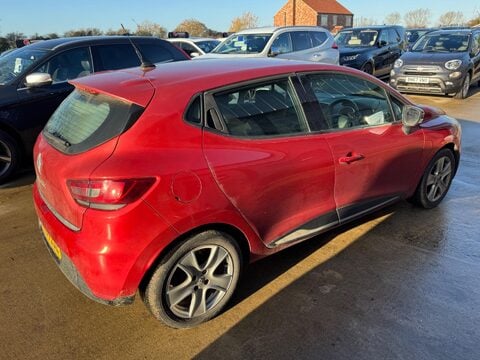 Renault Clio 1.2 16V Dynamique MediaNav Euro 5 5dr 8