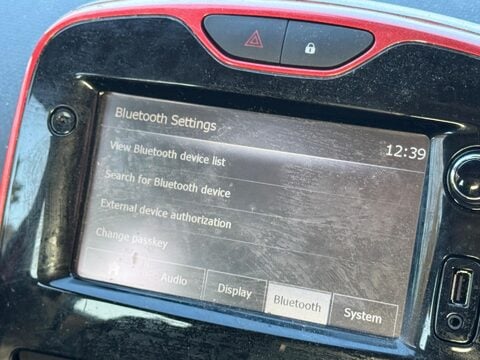 Renault Clio 1.2 16V Dynamique MediaNav Euro 5 5dr 14