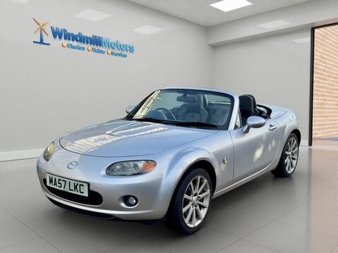 Mazda MX-5 2.0i Sport Roadster Euro 4 2dr 5